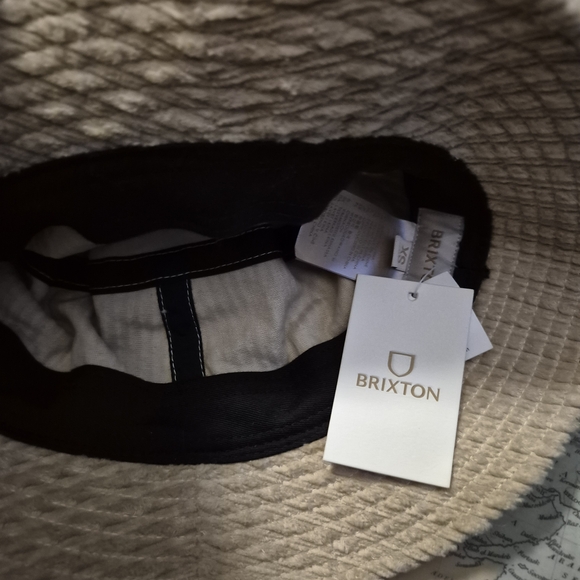 Brixton Cream Corduroy Hat XS - Picture 2 of 3